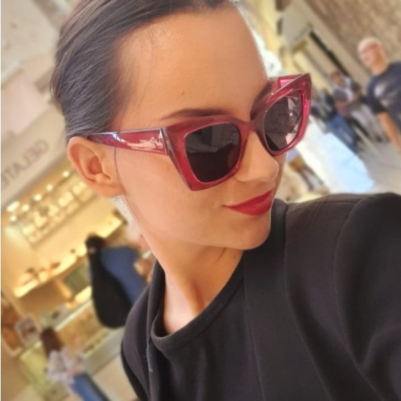 Excluded Saint Laurent Sunglasses, New 340 - Picture 4 of 7